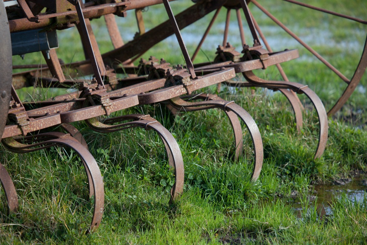 old_equipment_1